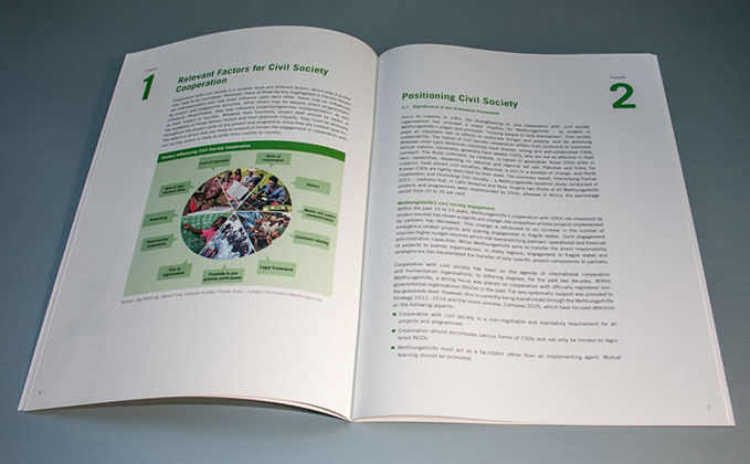 Film-& Foto-Wetbewerb als Flyer DIN lang von Frank Engel